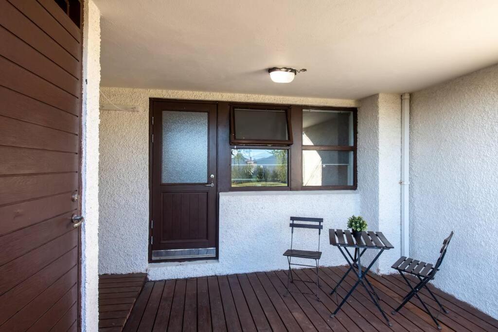 Lovely One Bedroom Apartment In Hafnarfjörður Eksteriør billede